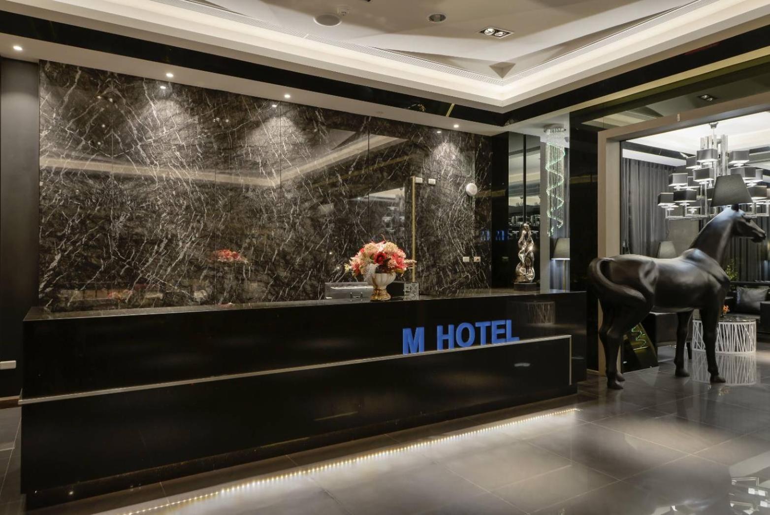 M Hotel Caotun Exterior foto