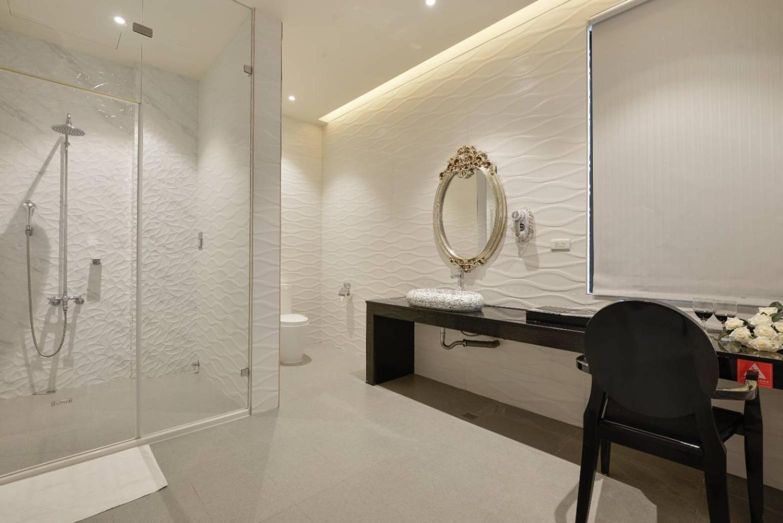 M Hotel Caotun Habitación foto